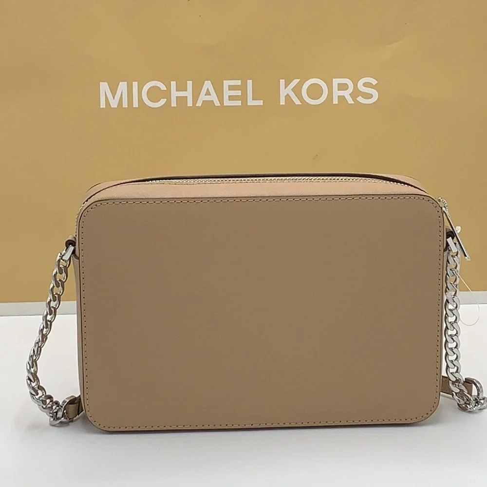 Michael Kors Jet Set Item Large East West Zip Crossbody Leather Camel
NWT - Picture 12 of 16